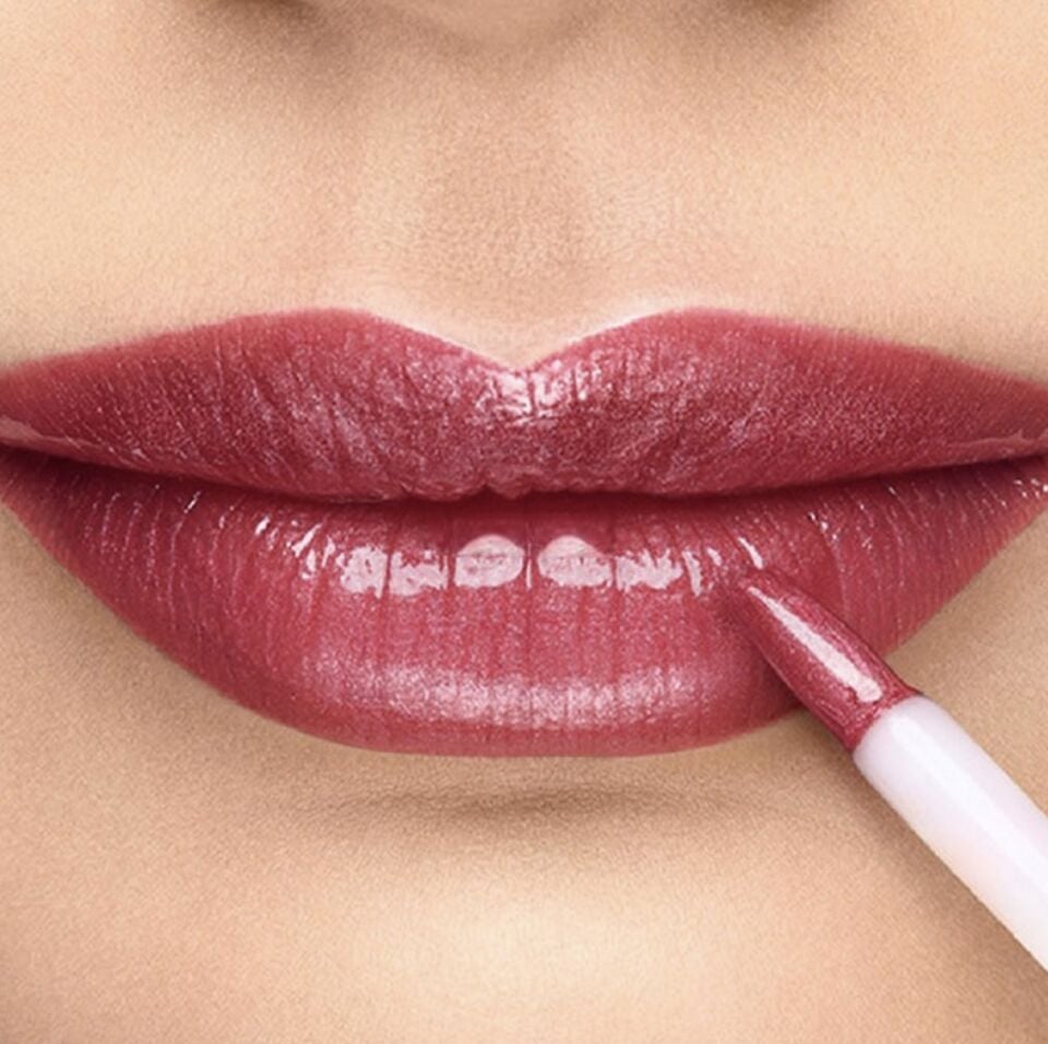 REVLON - Ultra HD Lip Lacquer - 500 Garnet