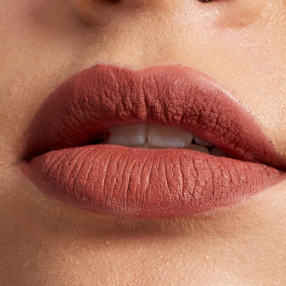 NYX - Lip Lingerie Matte Liquid Lipstick - 17 Seduction