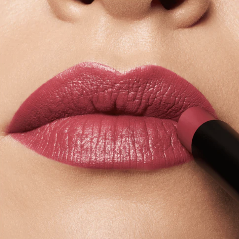 ESSENCE - The Slim Stick 6H Long-Lasting Lipstick - 105 Velvet Punch